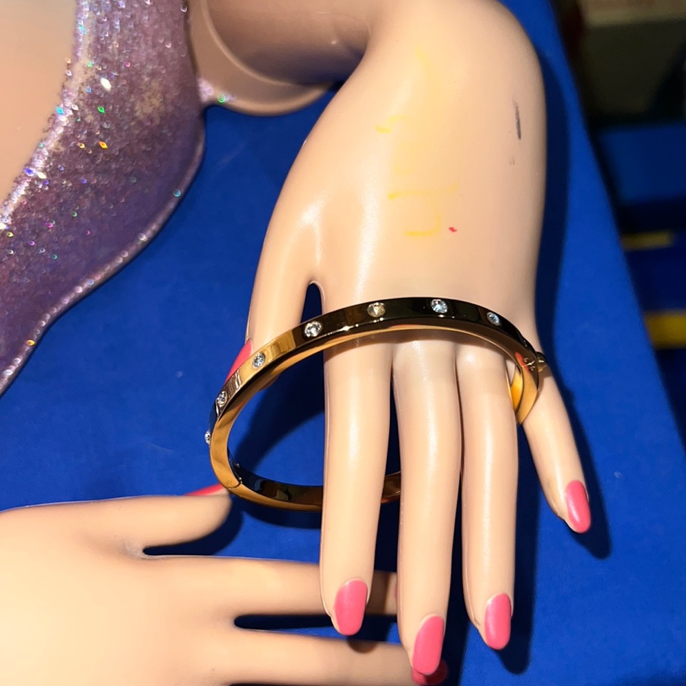 Kate Spade Hinge Bracelet - Gold Tone